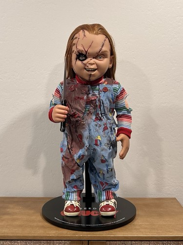 Sideshow seed chucky doll - sideshow,